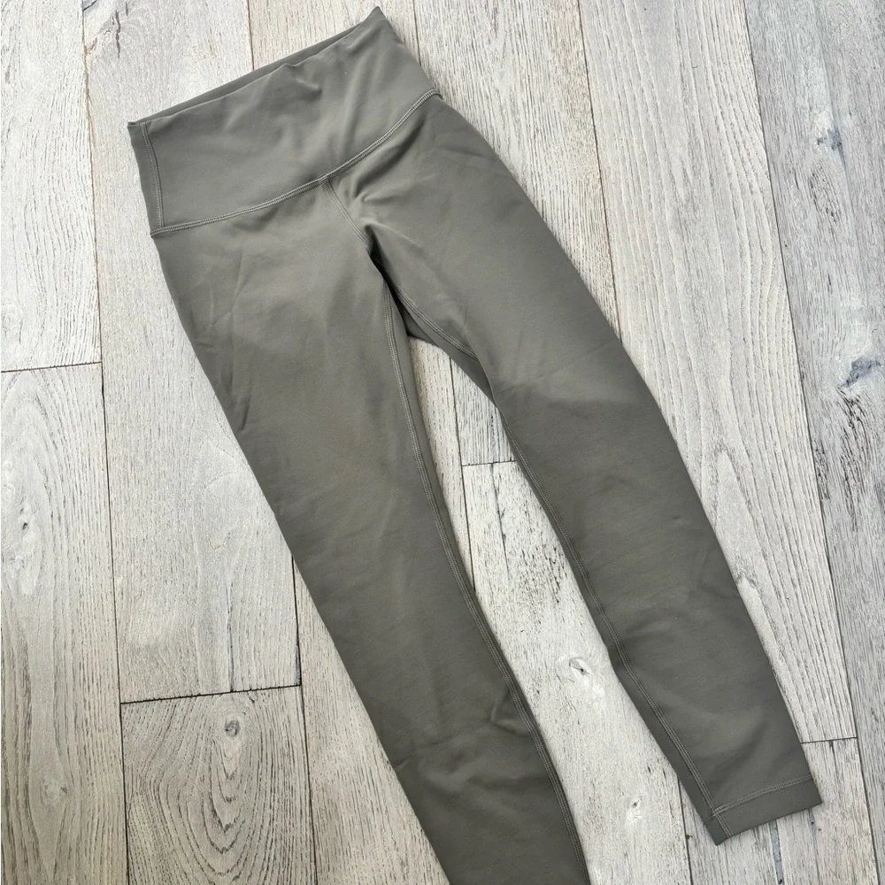 WUNDER TRAIN LEGGING BY LULULEMON - Picture 3 of 6